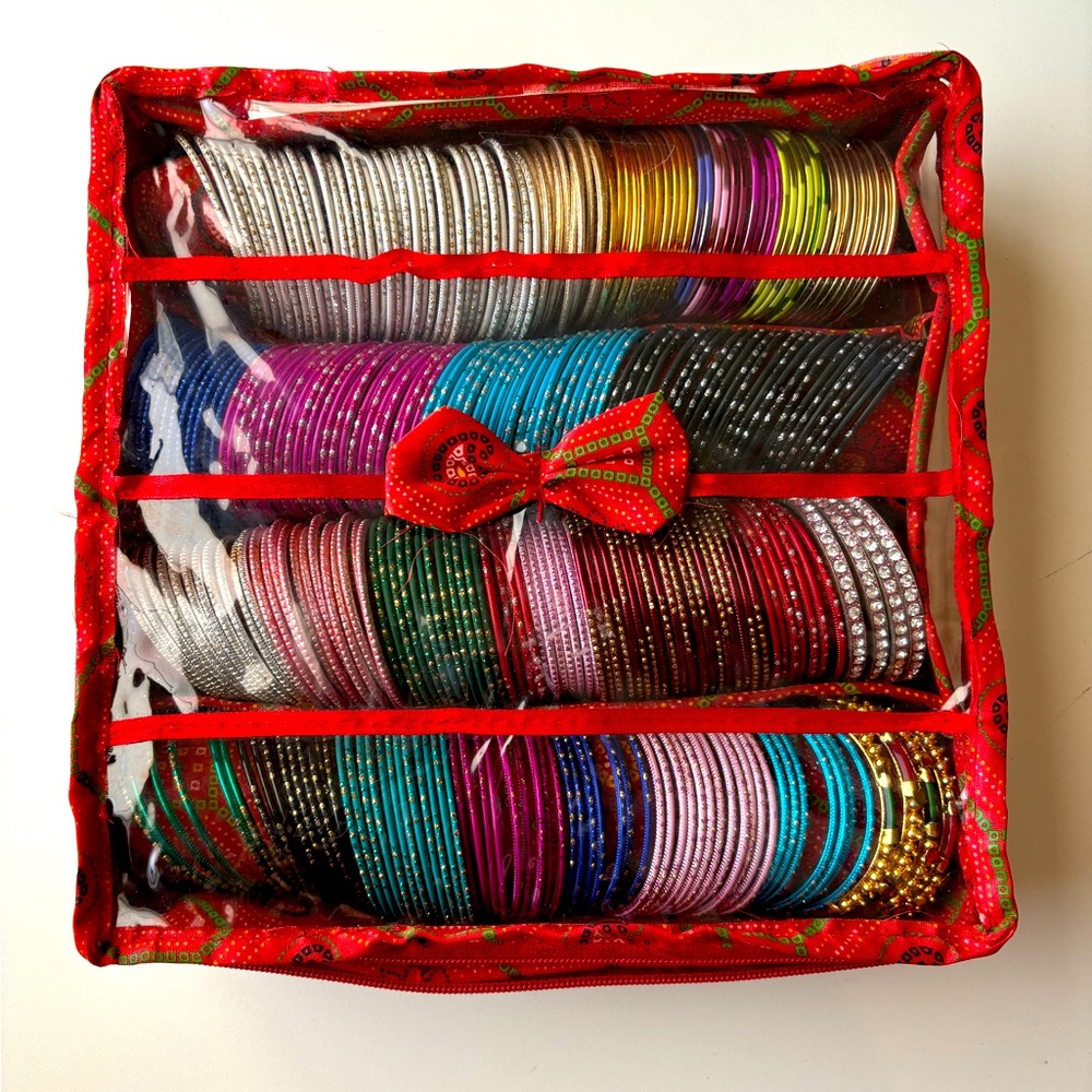 4 Roll Square Bangle Cover Bag INDIAN Chudi Kangan Watch - Travel Case Storage